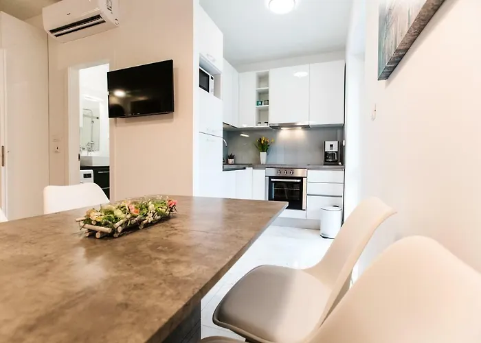 L&l Apartamento *